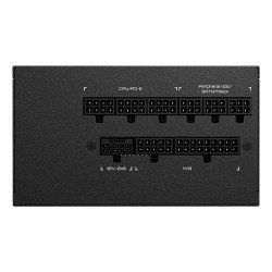 Fuente de poder 80 Gold plus GIGABYTE UD750GM PG5, 750 W, 100 - 240 V, 50/60 Hz, 12 - 6.5 A, Activo, 105 W