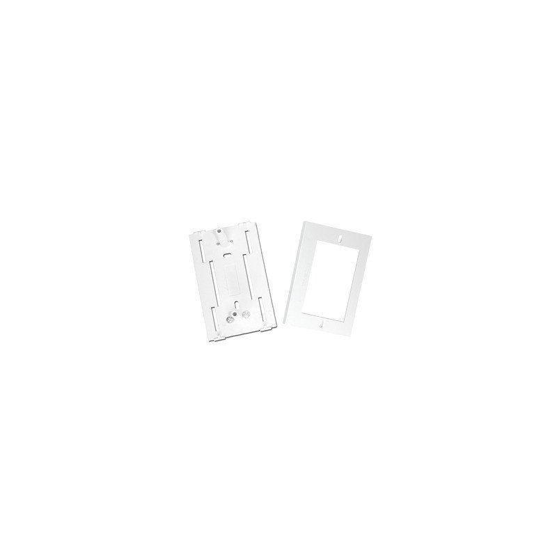 Soporte y tapa universal color blanco de PVC auto extinguible, para canaleta TEK100