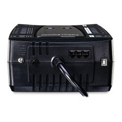 No break con regulador Cyberpower 900va