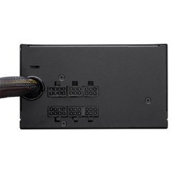 Fuente de poder Corsair CX750M 80 Bronze - 750 W, 100 - 240 V, 47 - 63