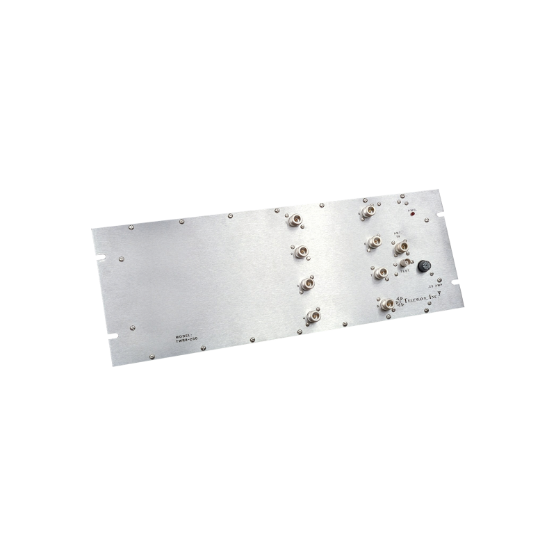 Multiacoplador para 300-400 MHz, 8 salidas, 40 MHz y 0-18 dB de gananc Multiacoplador para 300-400 MHz, 8 salidas, 40 MHz y 0-18 dB de gananc