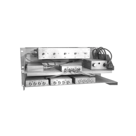 Multiacoplador con preselector 300-512 MHz, 12 canales, 3-10 MHz, N hembras.