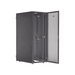 Aislador clip para uso en poste cerco eléctrico en poste tipo t