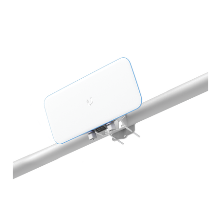 Unifi estación base sectorial IP67 wifi con tres radios 802.11ac wave 2 mu-mimo 4x4 antena 90° beamforming, hasta 1500 usuarios
