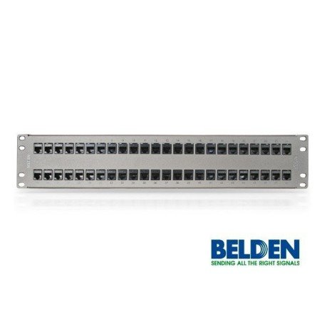 Panel de parcheo Belden ax103256 de 48 puertos 2 unidades de rack precargado