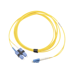 Jumper de fibra óptica monomodo (OS2), XGLO, LC, UPC-SC, UPC dúplex, ofnr, color amarillo, 3 metros