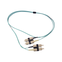 Jumper de fibra óptica multimodo 50/125 OM3 XGLO, SC-SC dúplex, ofnr, color aqua, 1 metro
