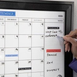 Rotulador portátil BROTHER PTD410 con pantalla LCD de 2 líneas x 16 caracteres con vista previa y teclado Qwerty