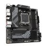 Tarjeta madre Gigabyte B650 AMD s-AM5 DDR5 PCIe 4.0, HDMI, 4XUSB 2.0, m.2, ATX, gama media, gamer, RGB Tarjeta madre Gigabyte B650 AMD s-AM5 DDR5 PCIe 4.0, HDMI, 4XUSB 2.0, m.2, ATX, gama media, gamer, RGB