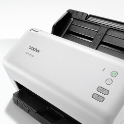 Brother ADS-3100 escaner 600 x 600 DPI A4 Negro, Blanco