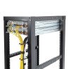 StarTech.com Anilla Pasacables en D Vertical 1U para Gestión de Cableado en Armarios Racks - Guiacables 4,5x10cm