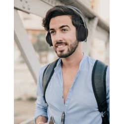 Audífonos de diadema ultra bass TechZone, conexión bt, material ABS, 1 año de garantía.