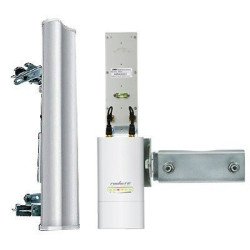 Antena Sectorial de 120°, 16 dBi ganancia (4.9 - 5.8 GHz).