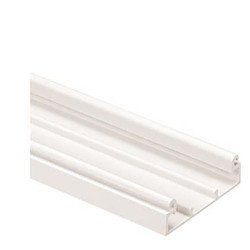 Base para canaleta T-45, de PVC rígido, con orificios perforados para montaje, 60.3 x 18.5 x 2400 mm, Color Blanco